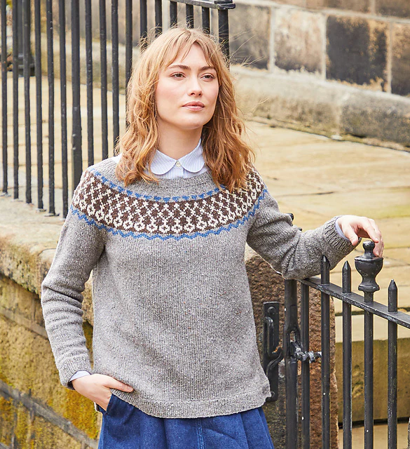 10154 Fairisle Sweater by Sirdar - Image 2