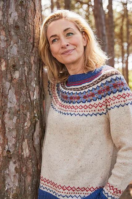 10690 Rambling Sweater by Sirdar - Image 2