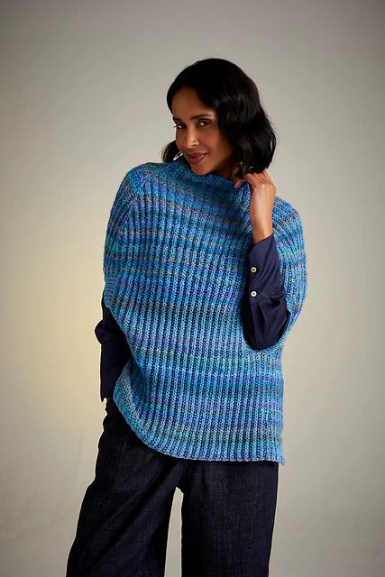 10721 Bellfolower Poncho by Sirdar - Image 3