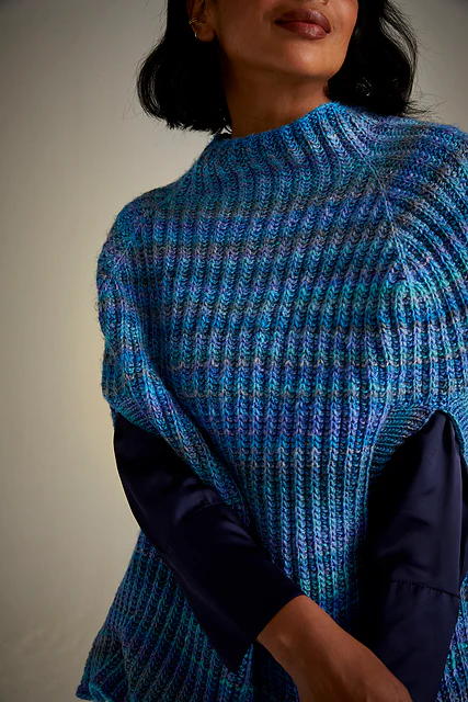10721 Bellfolower Poncho by Sirdar - Image 4