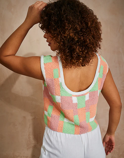 10749 Staycation Top by Sirdar - Image 2