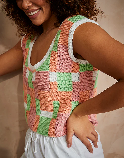 10749 Staycation Top by Sirdar - Image 3