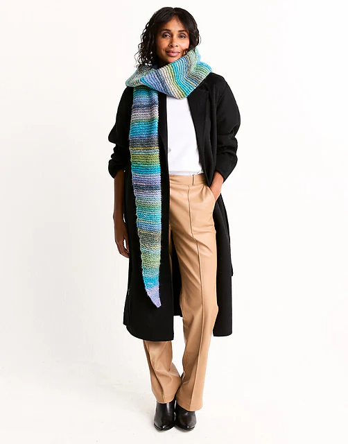 10807 Strata Tie Scarf by Sirdar - Image 4