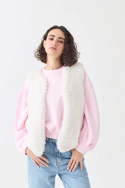 10813 Cozy Gilet by Sirdar - Image 2