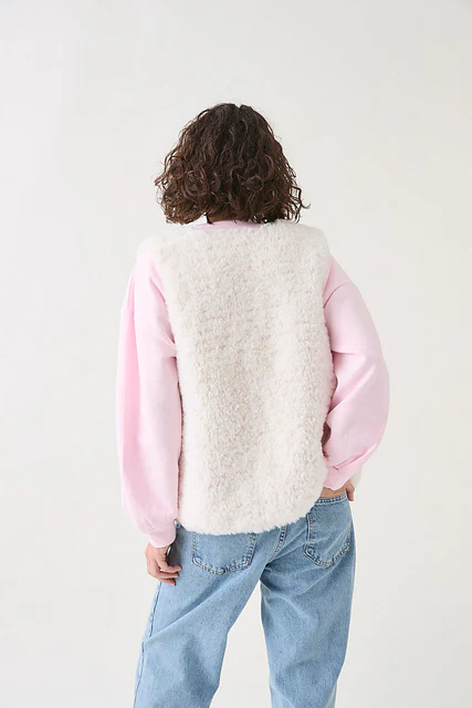 10813 Cozy Gilet by Sirdar - Image 4