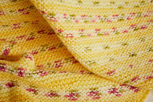 5575 Petal Pom Pom Blanket by Sirdar - Image 3