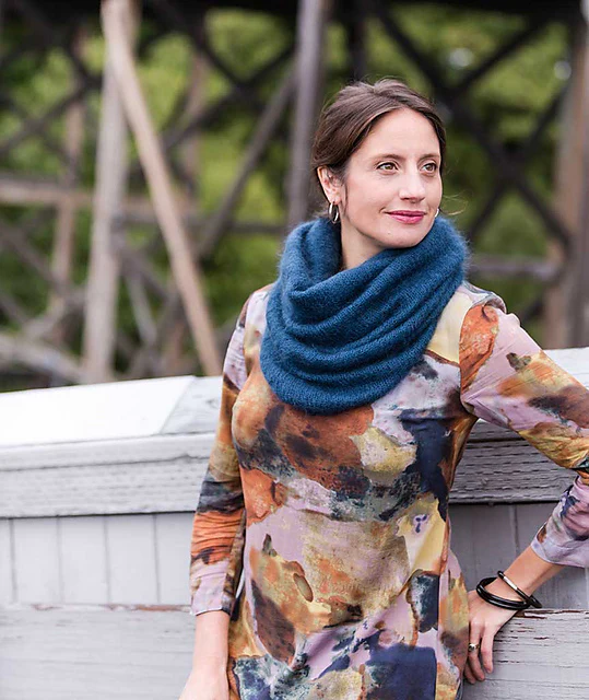 Alexandra's Airplane Scarf by Churchmouse Yarns and Teas - Image 4