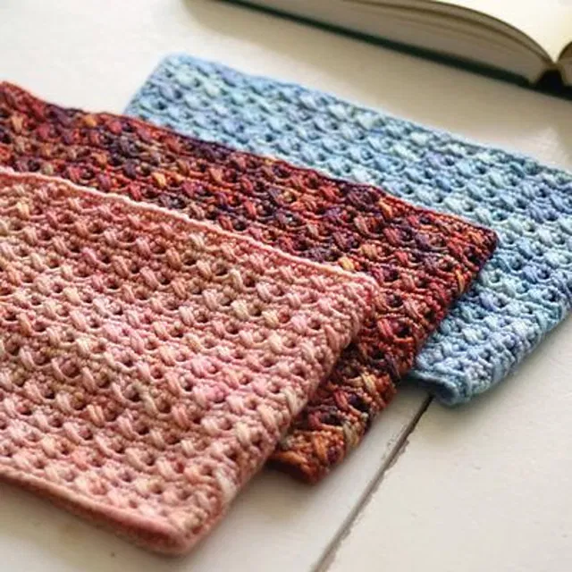 Aloe Cowl by Little Doolally - Image 3