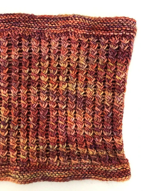 Amaranto Cowl by Kristel Nieves - Image 5