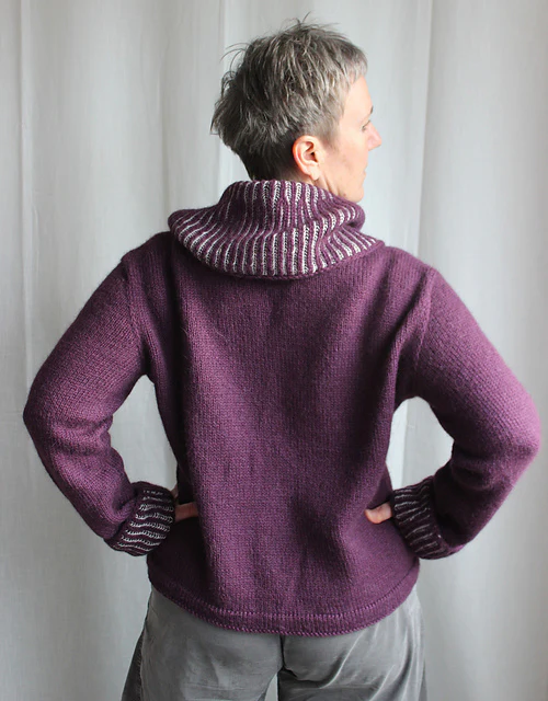 Åsa Tricosa Ziggurats: 16 Elegantly Seamless Knits - Image 4
