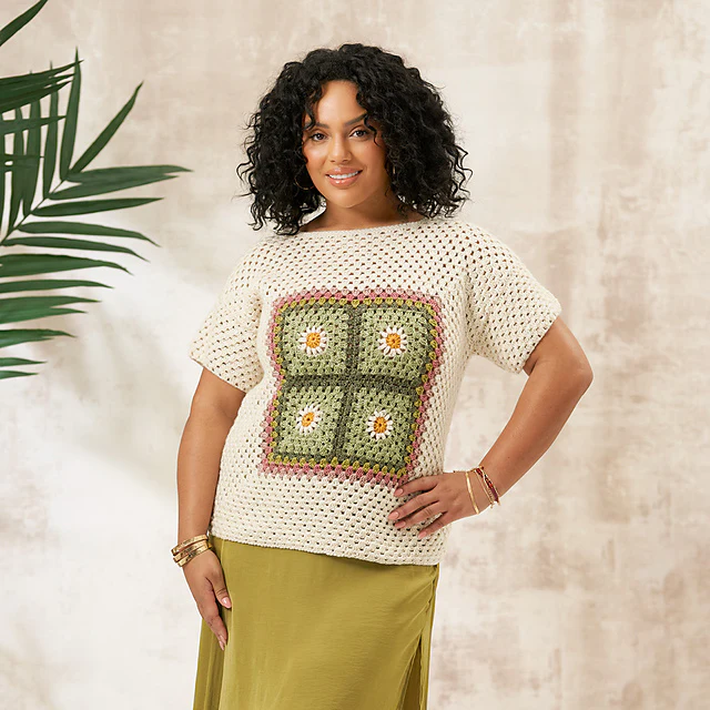 Aster T-Shirt by Cassie Ward - Image 3