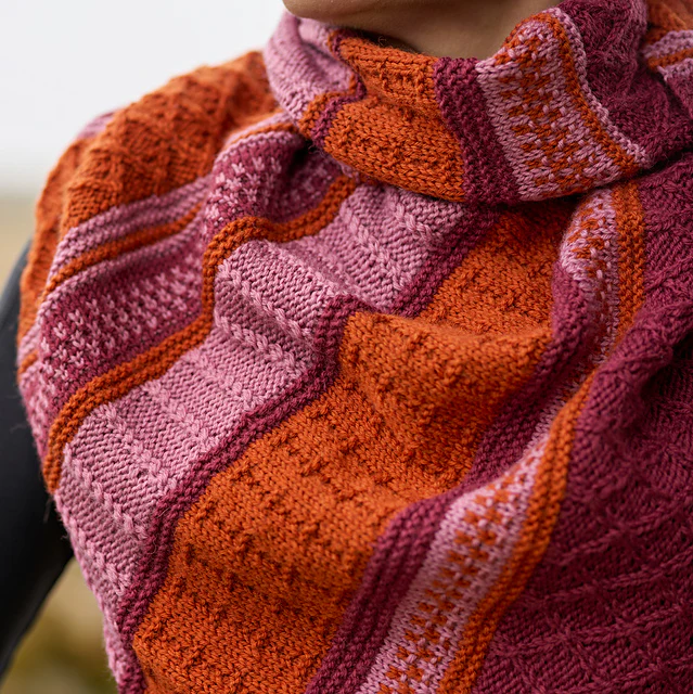 Astrid Shawl by Sarah Hatton - Image 2