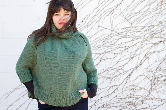 Bonny Raglan Poncho by pamela wynne - Image 2