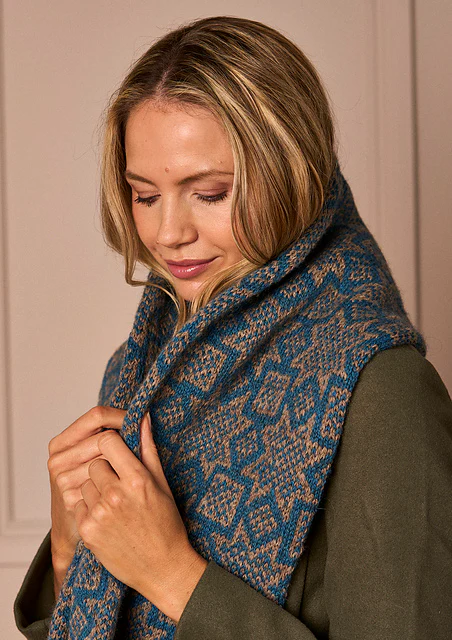 Bright Star Cowl by Martin Storey - Image 3
