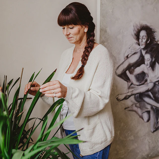 Cardigan Kayra by Pascuali Designs - Image 9