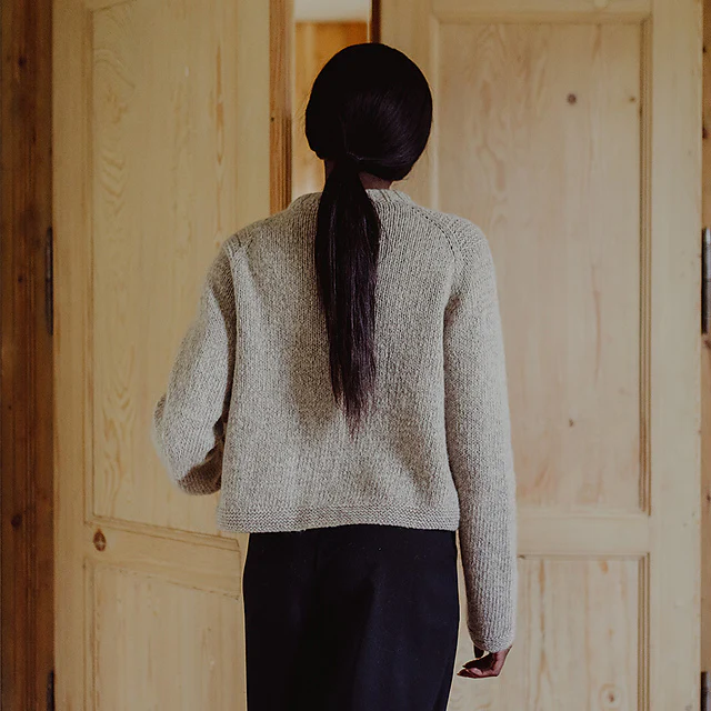 Cardigan Sunita by Pascuali Designs - Image 2
