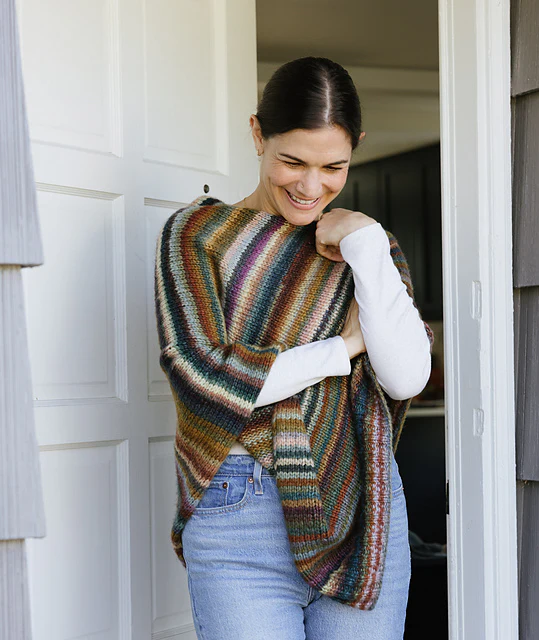 Chunky Seamless Poncho by Churchmouse Yarns & Teas - Image 8