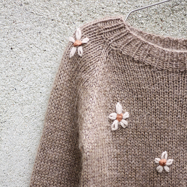 Daisy Sweater Kids by Pernille Larsen - Image 3