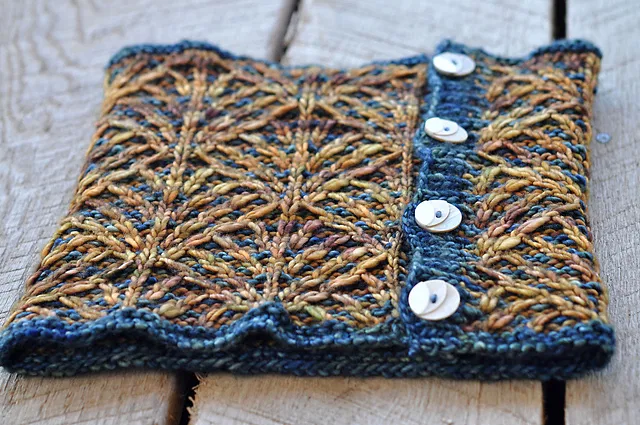 Deco Fans Cowl by Sara Huntington Burch - Image 7