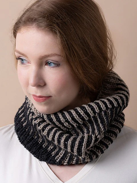 Desert Shade Cowl by Pascuali Designs - Image 4