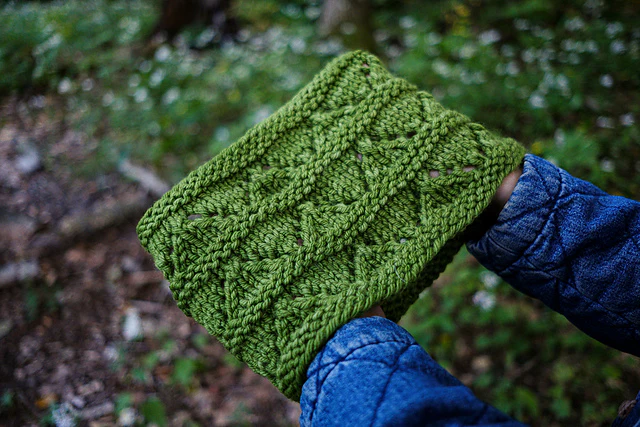 Drydock Cowl by Jocelyn Tunney - Image 3