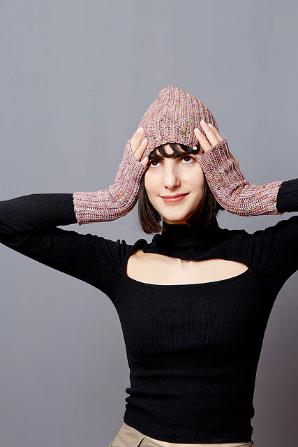 Edgewise Hat by Nina Holubcova - Image 2