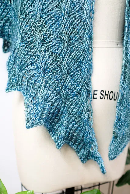 Elion Shawl by Susanna IC - Image 7