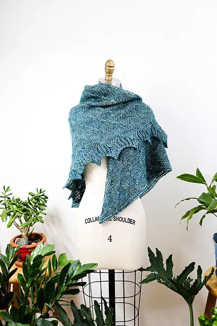 Elion Shawl by Susanna IC - Image 8