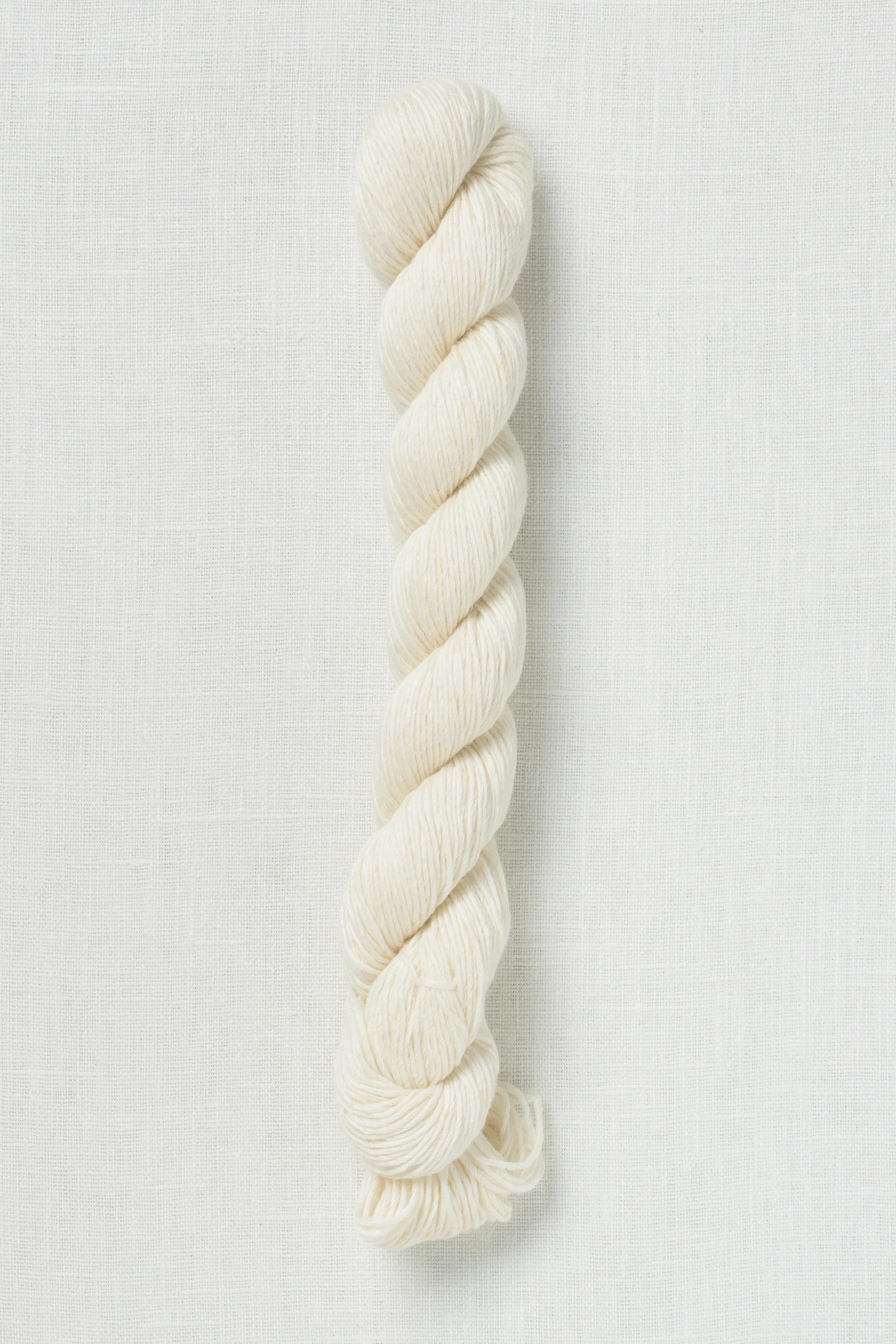 Erika Knight Studio Linen Eco 400 Milk