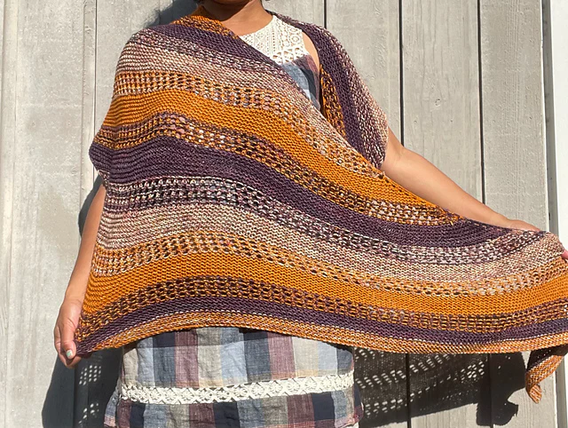 Friendship Shawl by Knit Sisu - Image 2