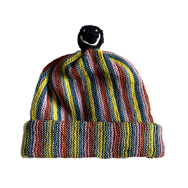 Gather Garter Hat by Lindsay Degen - Image 4