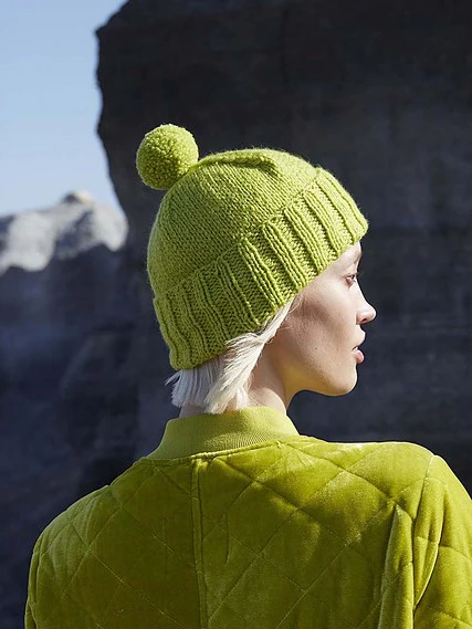 Green Horizon by WOOLADDICTS Design Team