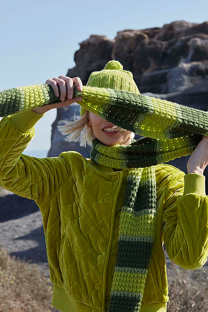 Green Horizon by WOOLADDICTS Design Team - Image 3