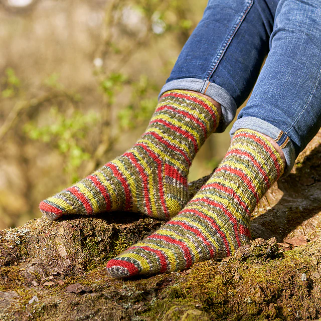 Green Woodpecker Mock Cable Socks by Winwick Mum - Image 3