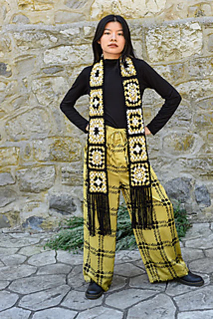 Groovy Granny Scarf by Madelinetosh - Image 3