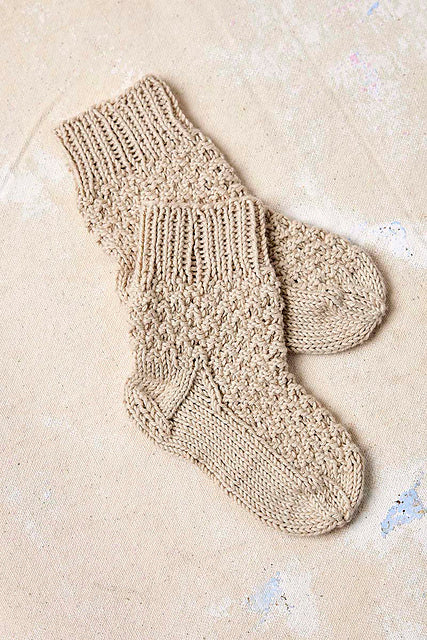 Henrik Socks by LANGYARNS SWITZERLAND - Image 3