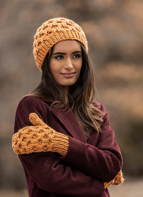 Huntington Hat & Mitts by Bobbi IntVeld - Image 2