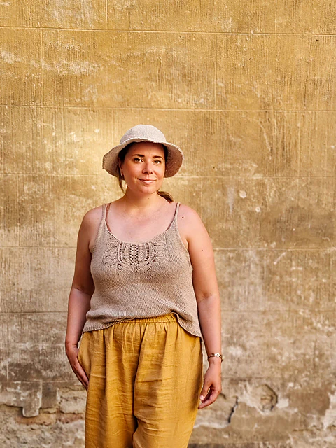 Hyacinth Bucket hat by Sari Nordlund - Image 3