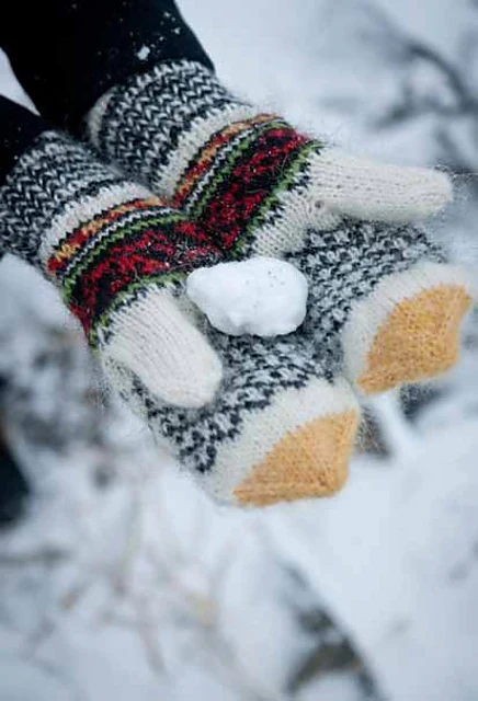Icelandic Handknits by Hélène Magnússon - Image 13