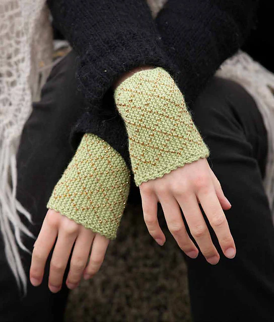 Icelandic Handknits by Hélène Magnússon - Image 16