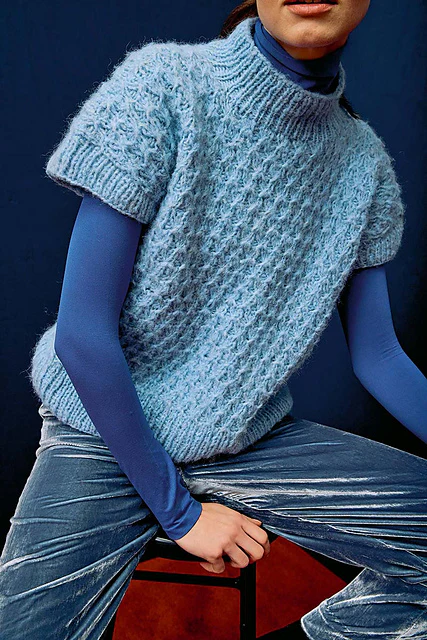 Ingrid Top Down Slipover by LANGYARNS SWITZERLAND - Image 2