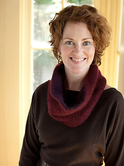 Inside Outside Cowl by Churchmouse Yarns and Teas
