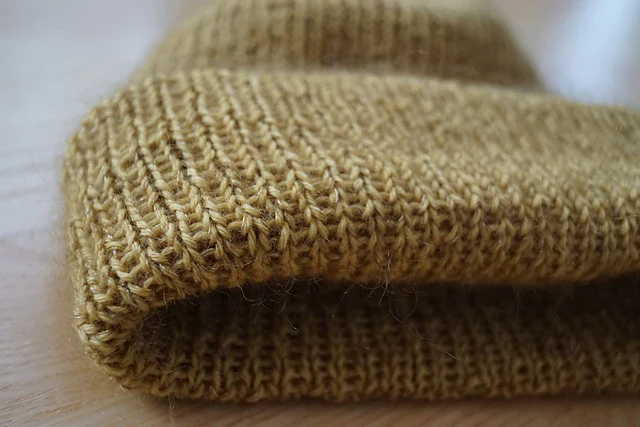 Iris hat by Sari Nordlund - Image 6