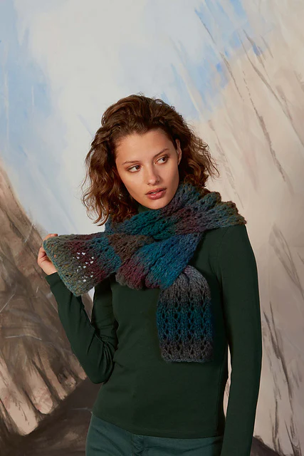 Iris Scarf PTO-061_19 Lang Yarns - Image 4