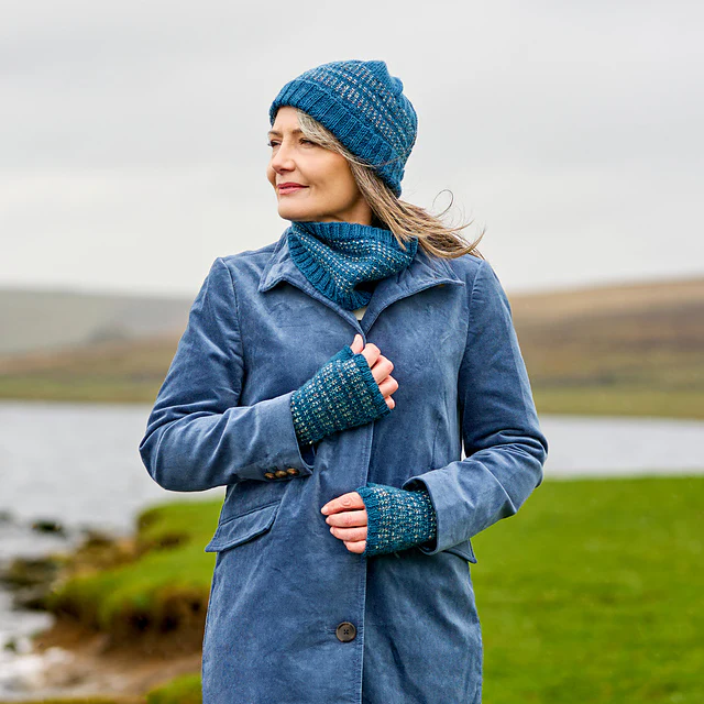 Jamie Hat, Cowl and Wrist Warmers by Sarah Hatton - Image 3