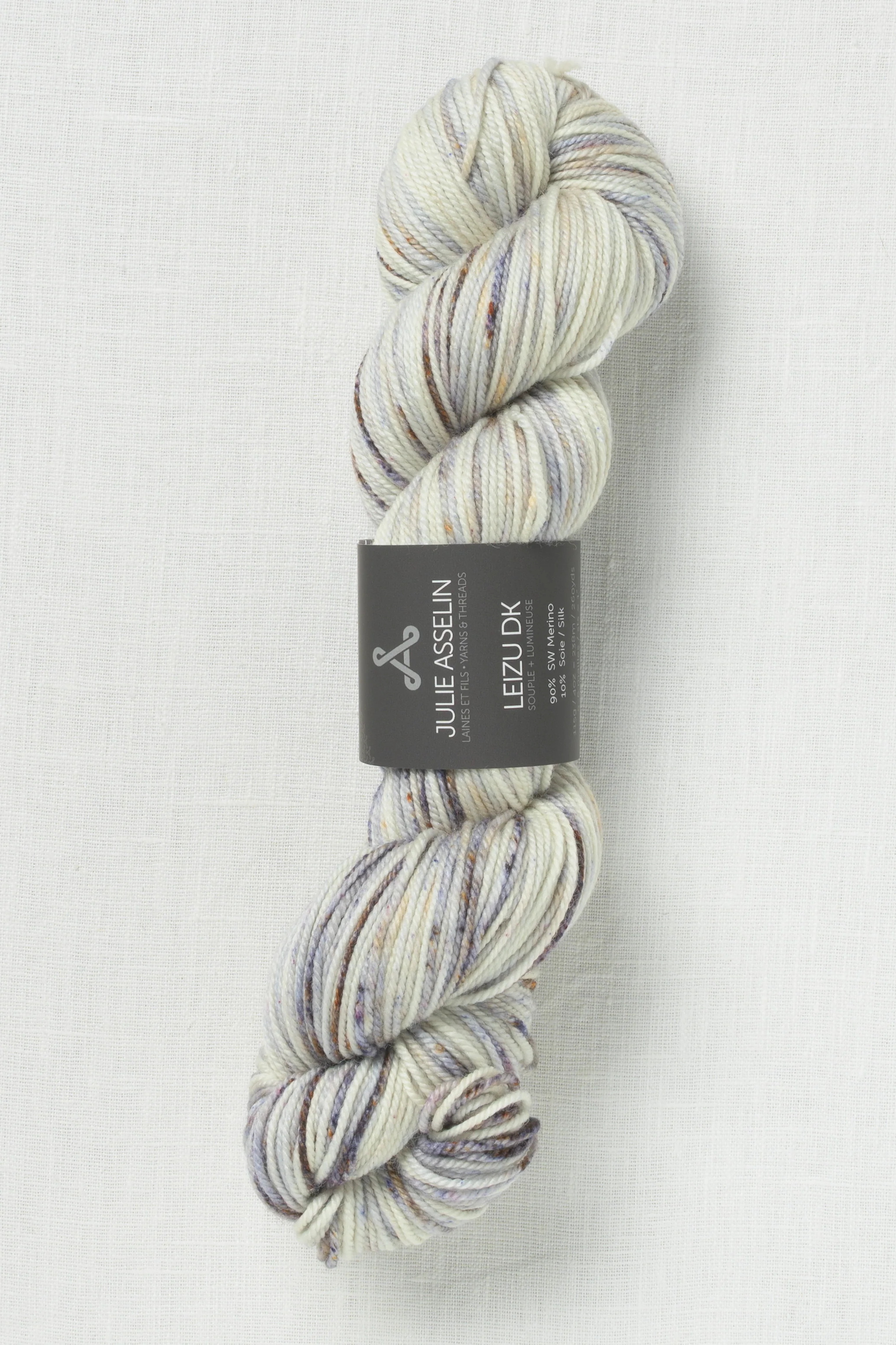 Julie Asselin Leizu DK Intrigue