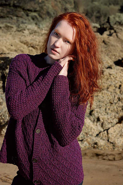 Kael Cardigan Unisex by LANGYARNS SWITZERLAND - Image 2