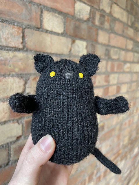 Knit a Little Cat by Rosie Fletcher - Image 4
