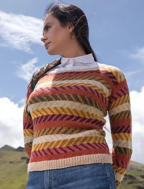 Kusi Pullover by Amy Gunderson - Image 2