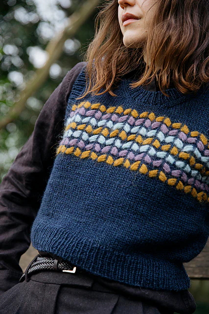Laine Field Notes: 20 Textured Knits for Everyday Beauty by Olga Putano - Image 17